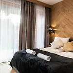 Tatrzanskie Powidoki Apartment *